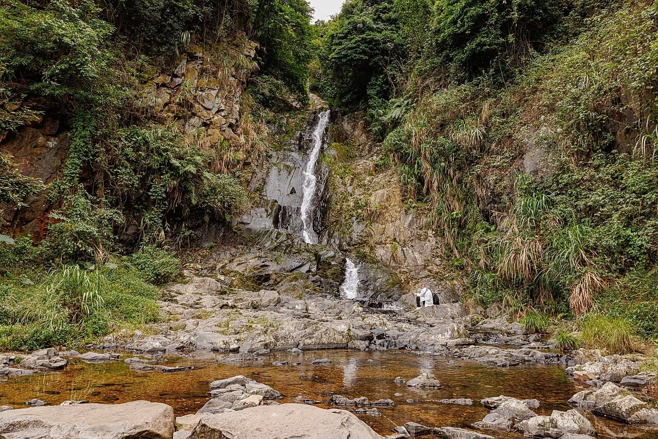 A waterfall on the trails of Wutong Mountain